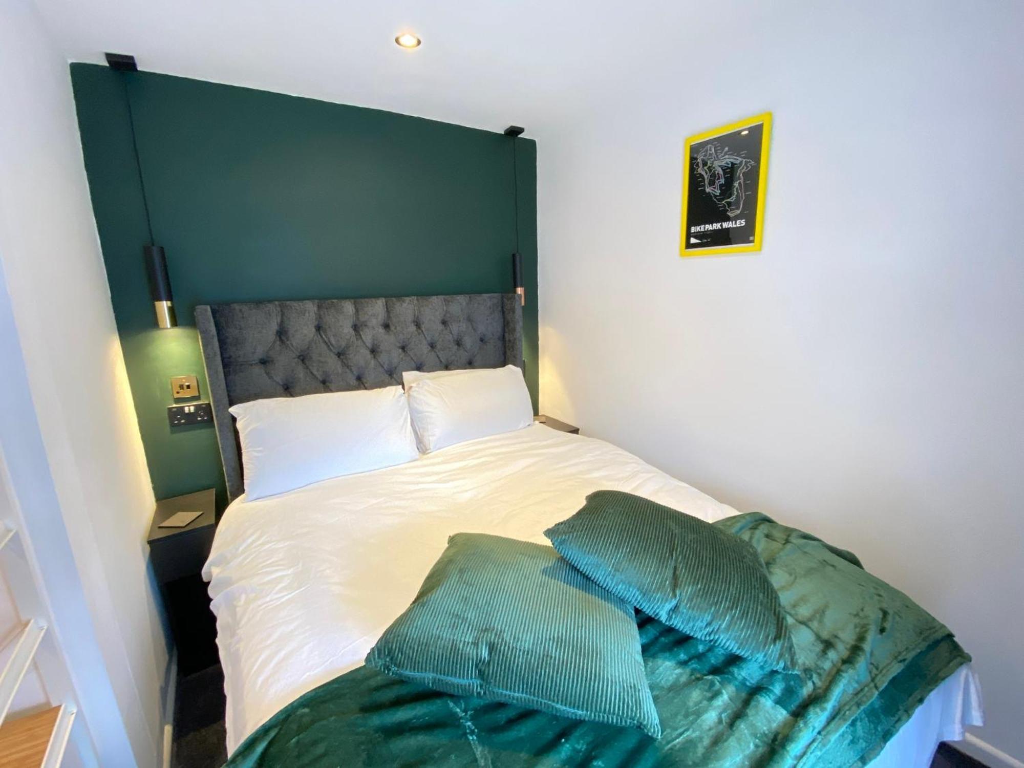The Cwtch, Log Fire, Sleeps 6, Nr Zip World, Brecon And Bike Park Wales Villa Aberdare Eksteriør bilde